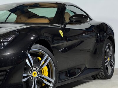 FERRARI PORTOFINO - 5