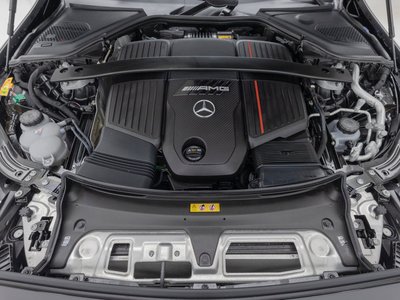 MERCEDES-BENZ E-CLASS - 7