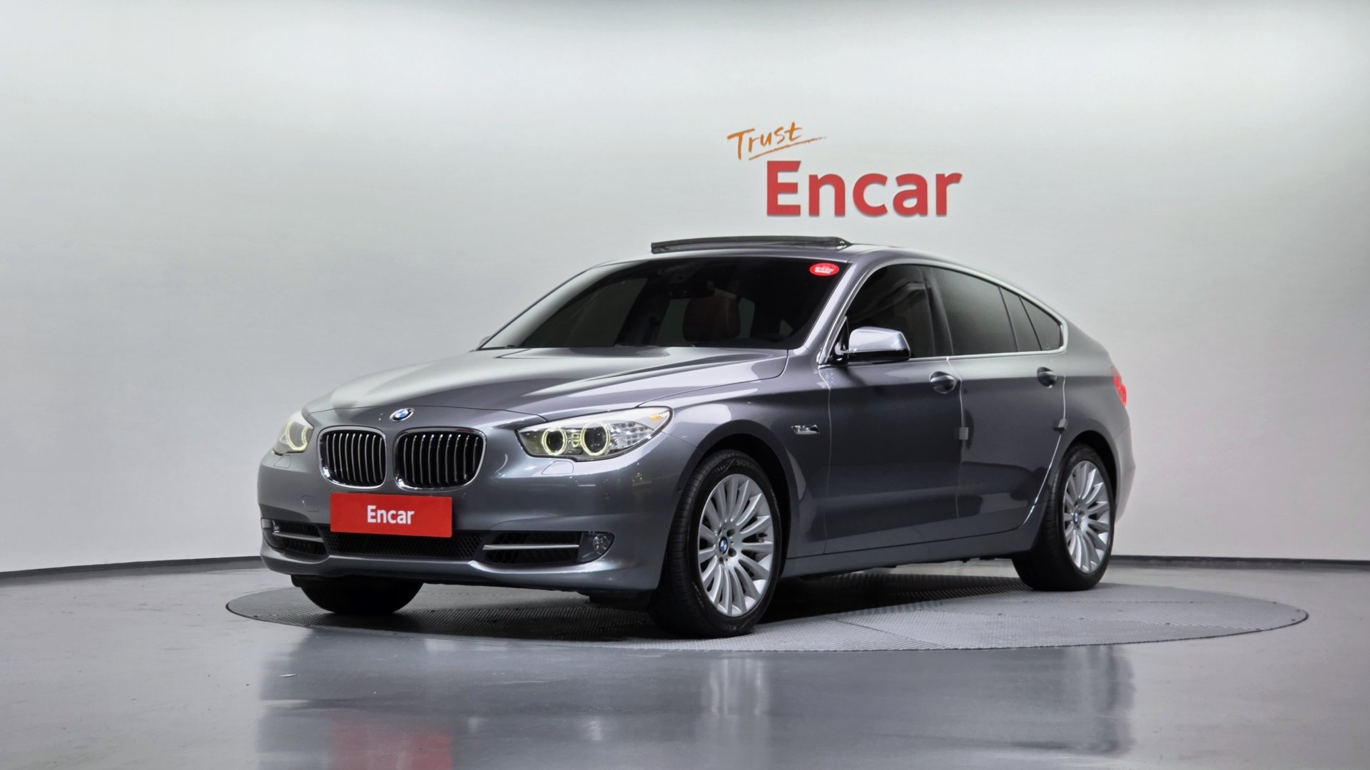 BMW 5 SERIES GT - View 1