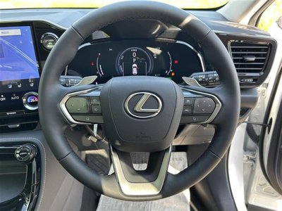 2025 Lexus NX 照片 4