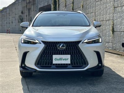 2025 Lexus NX thumbnail 26