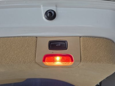 2012 Porsche CAYENNE 缩略图 17