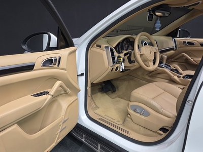 2012 Porsche CAYENNE 照片 10