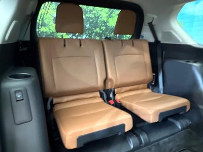 TOYOTA LAND CRUISER PRADO - 10