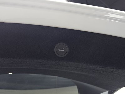 2026 Tesla MODEL Y — миниатюра 27