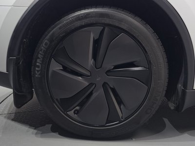 2026 Tesla MODEL Y 照片 8