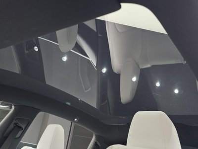 2026 Tesla MODEL Y — миниатюра 24