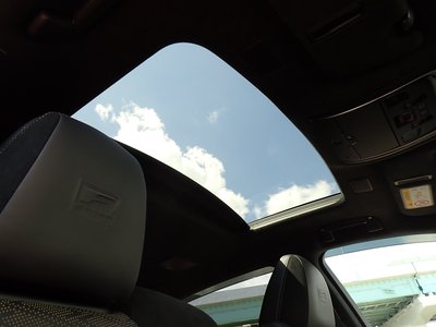 صورة 3 لـ 2021 Lexus LS