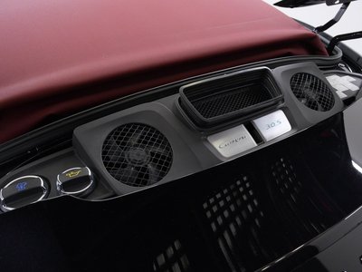 PORSCHE 911 - 6