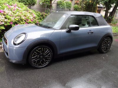 MINI CONVERTIBLE - 4