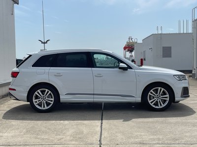 2024 AUDI Q7 缩略图 100