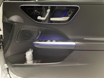 2025 Mercedes-BENZ C-CLASS — миниатюра 6