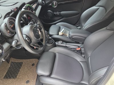 صورة 7 لـ 2019 MINI COOPER
