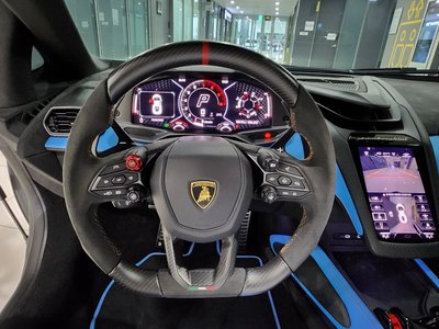 LAMBORGHINI REVUELTO - 8