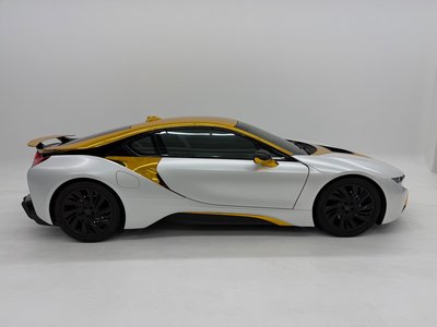 2015 BMW I8 — миниатюра 14