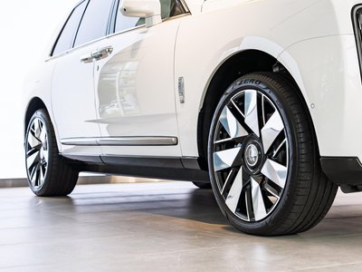 2026 ROLLS-ROYCE CULLINAN thumbnail 17