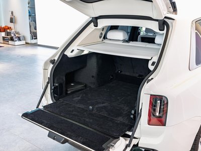 2026 ROLLS-ROYCE CULLINAN thumbnail 41