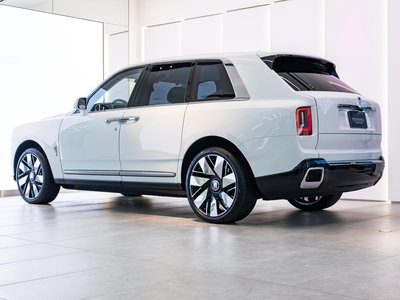صورة 10 لـ 2026 ROLLS-ROYCE CULLINAN