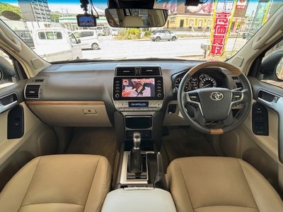 TOYOTA LAND CRUISER PRADO - 5