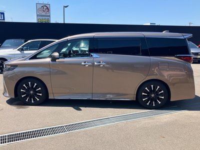TOYOTA ALPHARD - 8