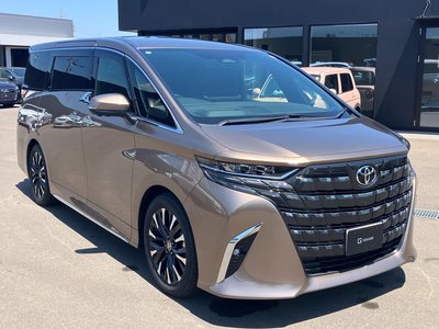 TOYOTA ALPHARD - 3