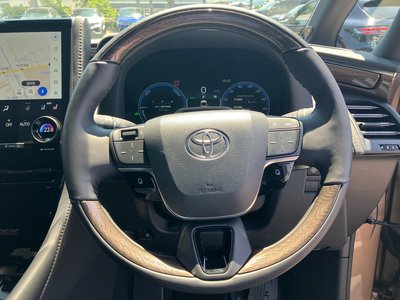 2025 Toyota ALPHARD — миниатюра 42