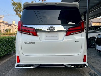 TOYOTA ALPHARD - 4