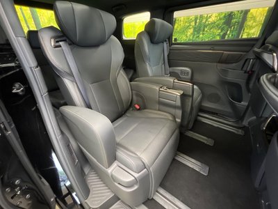 TOYOTA ALPHARD - 9