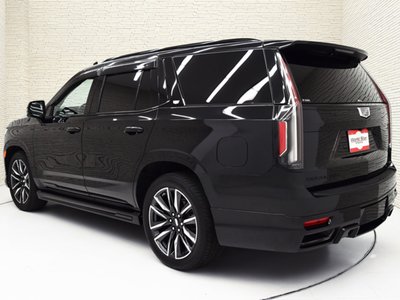 CADILLAC ESCALADE - 2