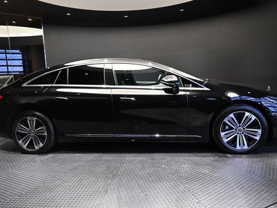 MERCEDES-BENZ EQS - 4