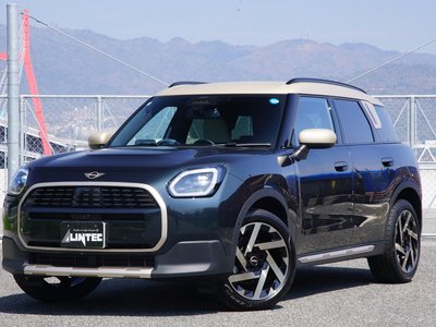 2026 MINI COOPER COUNTRYMAN photo 1