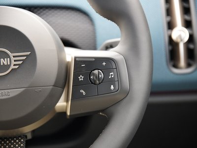 2026 MINI COOPER COUNTRYMAN 缩略图 16