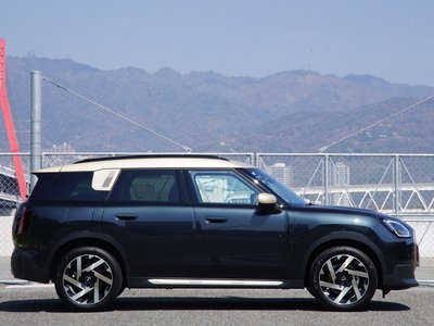 2026 MINI COOPER COUNTRYMAN photo 5