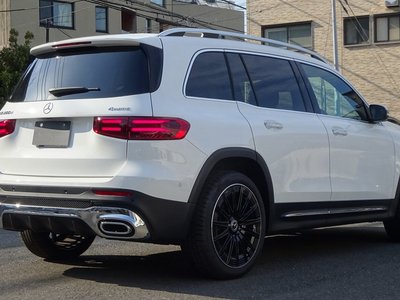 MERCEDES-BENZ GLB - 4