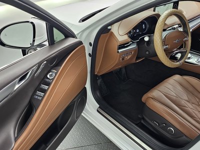 GENESIS G80 (RG3) - 10