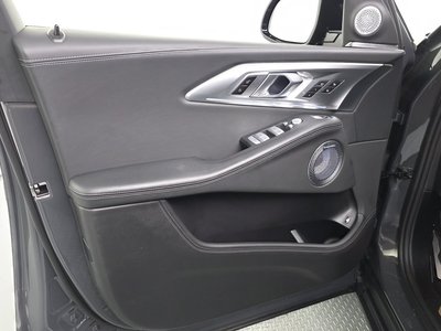 2025 BMW XM 缩略图 14