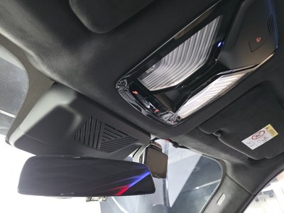 2025 BMW XM 缩略图 33