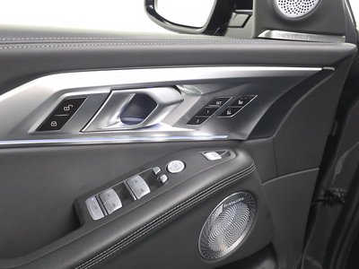 2025 BMW XM 缩略图 32