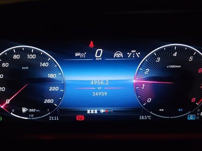 MERCEDES-BENZ GLE - 9