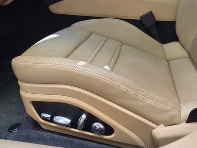 PORSCHE PANAMERA - 10