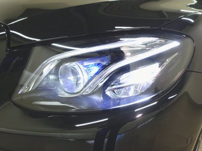 MERCEDES-BENZ E-CLASS WAGON - 3