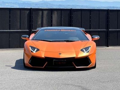 LAMBORGHINI AVENTADOR - 7
