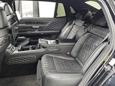 2022 Genesis G90 (RS4) — миниатюра 19