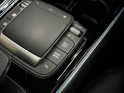 صورة مصغرة 19 لـ 2022 Mercedes-BENZ GLB AMG