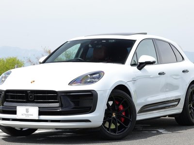PORSCHE MACAN - 7
