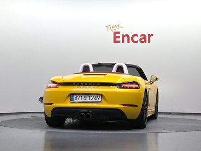 صورة مصغرة 33 لـ 2020 Porsche 718