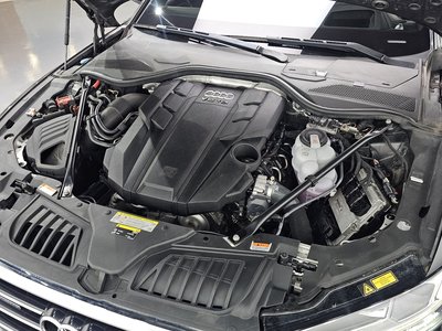 صورة 7 لـ 2021 AUDI A8