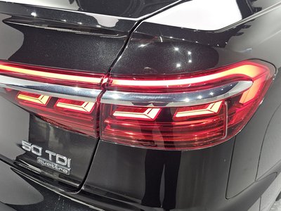 صورة 10 لـ 2021 AUDI A8