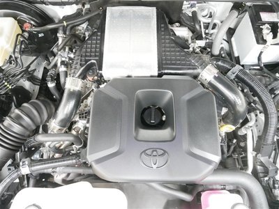 TOYOTA LAND CRUISER 250 - 5