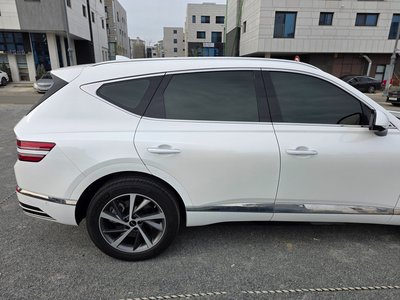 GENESIS GV80 - 6
